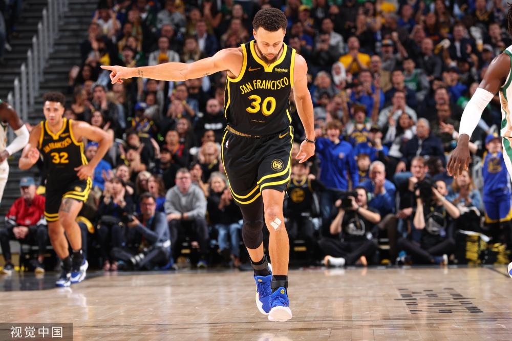 束手无策 束手无策